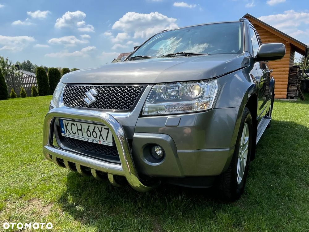 Suzuki Grand Vitara 2.0 De luxe - 7