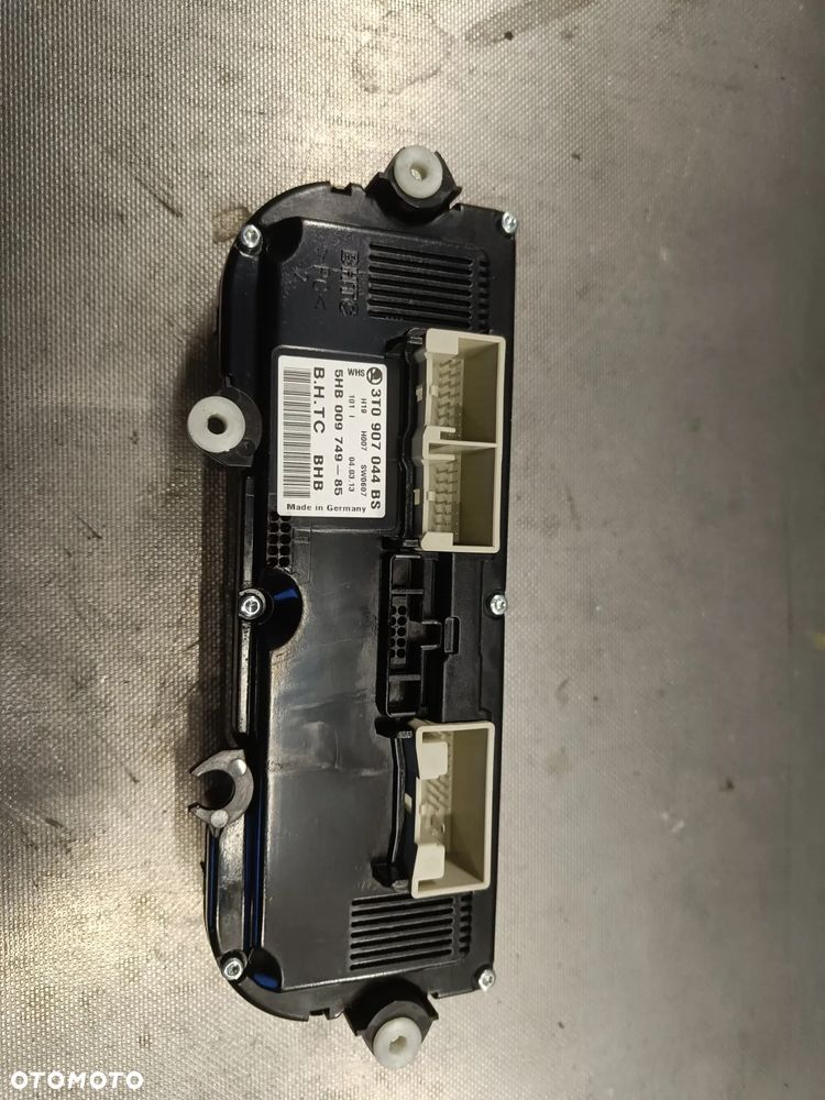 Panel klimatyzacji Skoda Superb 2 Octavia II FL panel climatronic Podgrzewane Fotele 3T0907044BS - 6