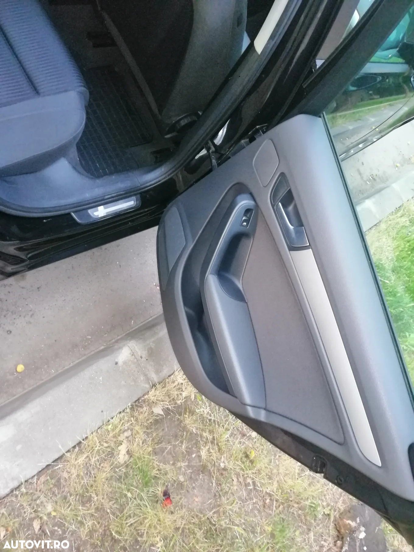 Audi A4 2.0 TDI B8 - 12