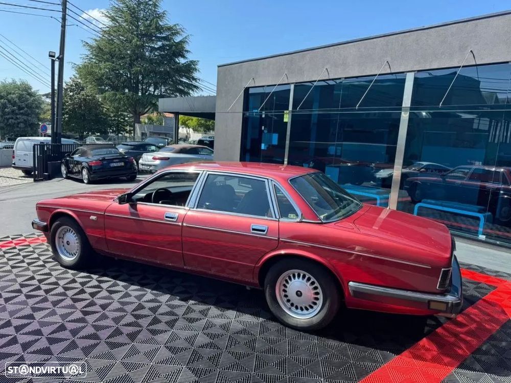 Jaguar Daimler 4.0 - 5