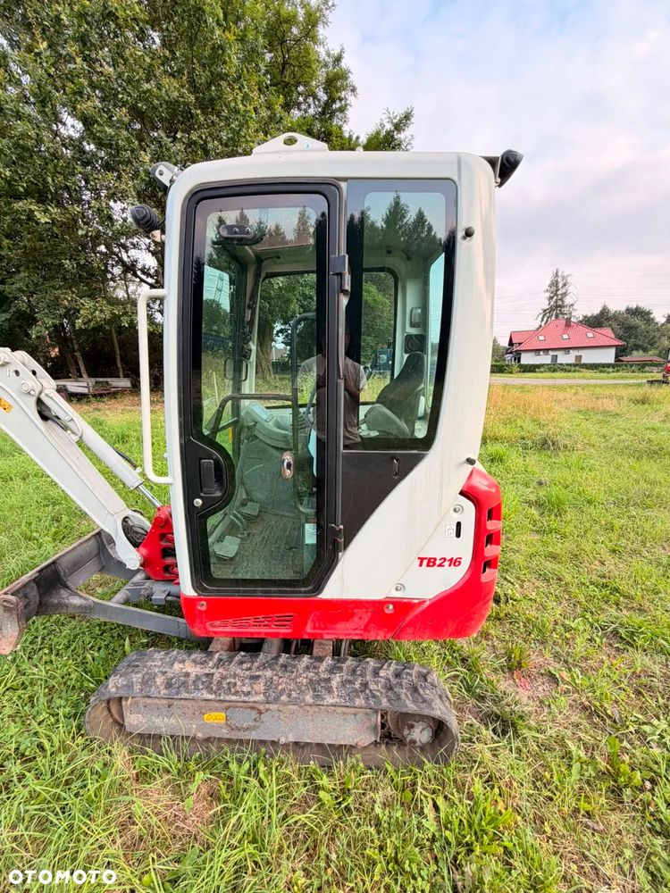 Takeuchi Tb216 - 18