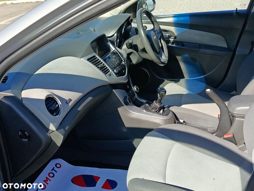 Chevrolet Cruze 2.0 LT - 7