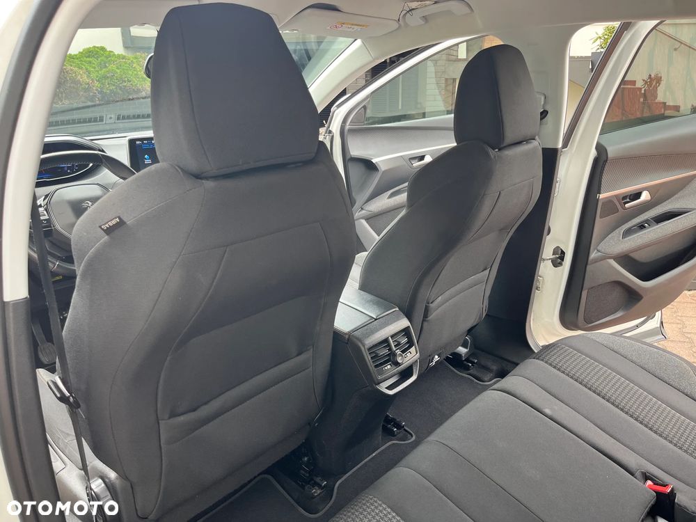Peugeot 3008 1.2 PureTech Active S&S - 22