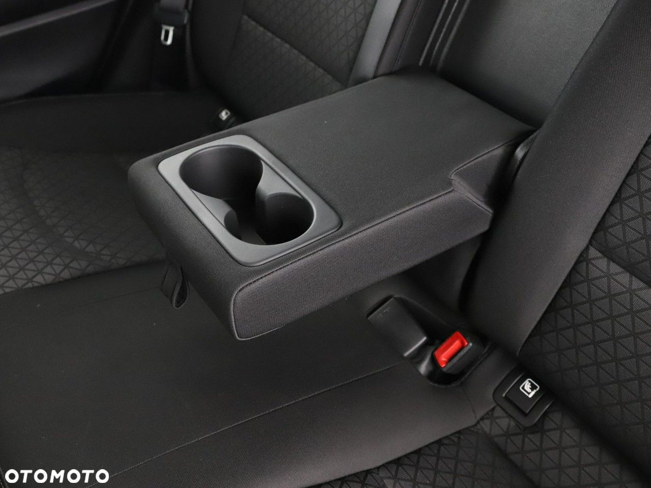 Kia Ceed 1.6 GDI PHEV L DCT - 40