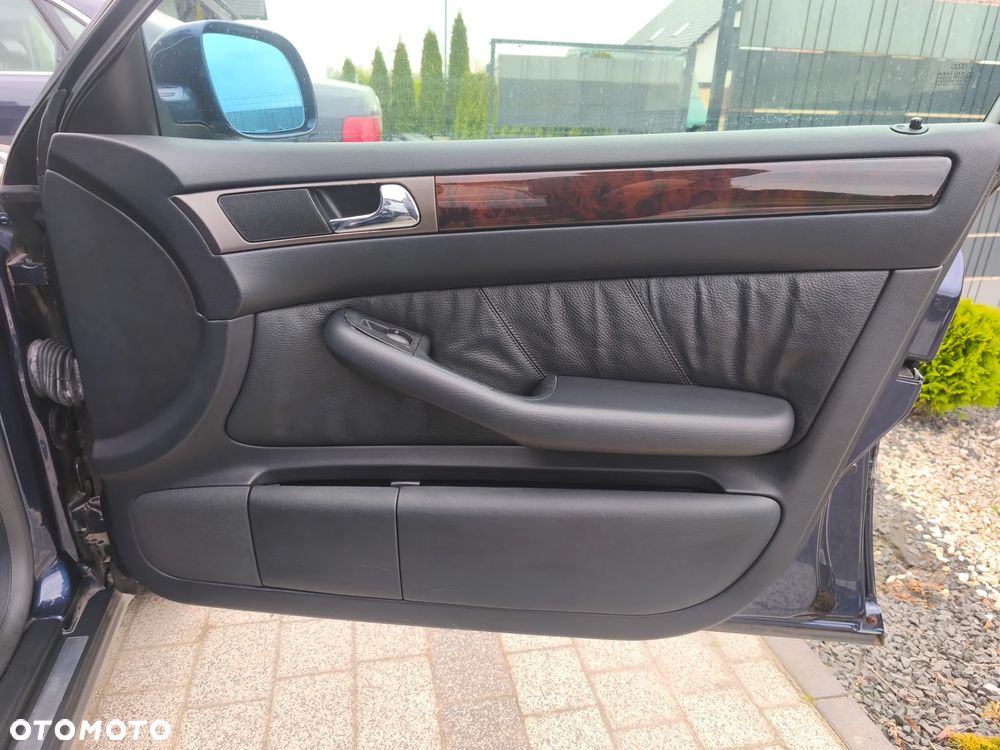 Audi A6 Avant 2.8 30V Quattro - 30