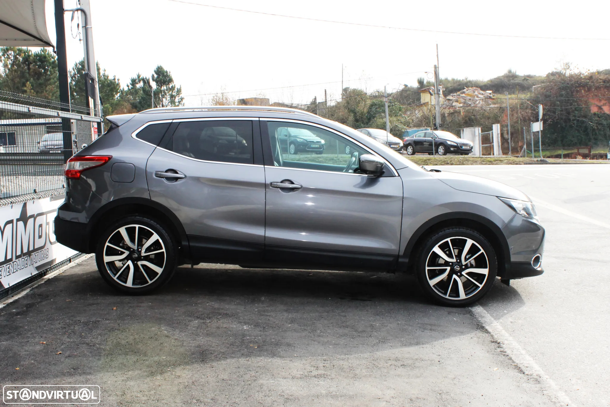 Nissan Qashqai 1.5 dCi Tekna Premium - 4