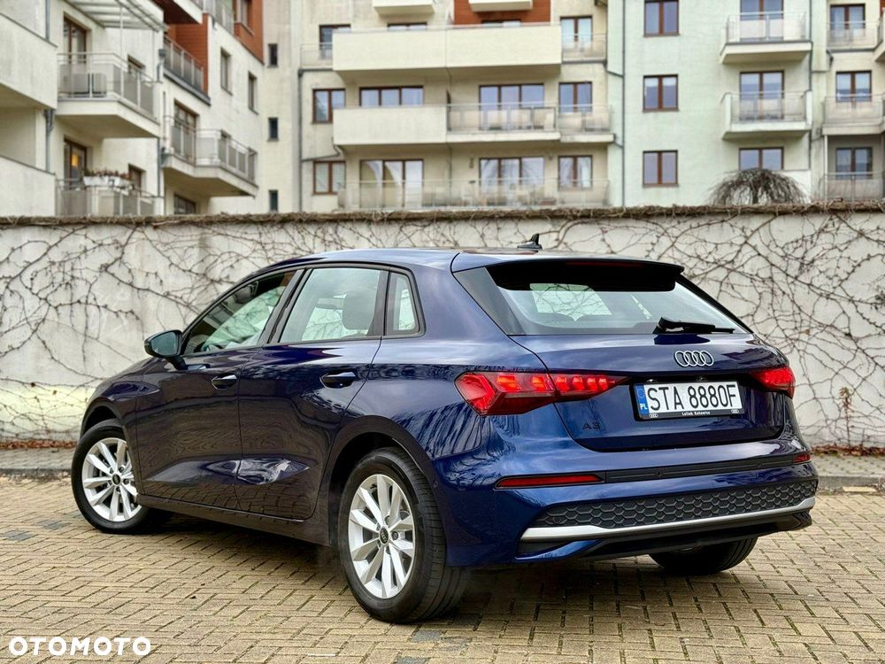 Audi A3 Sportback - 3