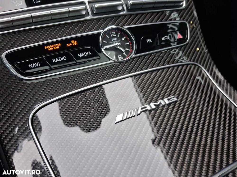 Mercedes-Benz E 63 AMG S 4MATIC Aut. - 17