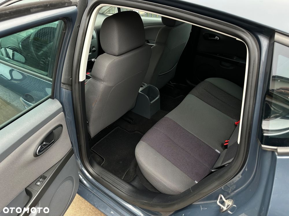 Seat Leon 1.6 Reference - 9