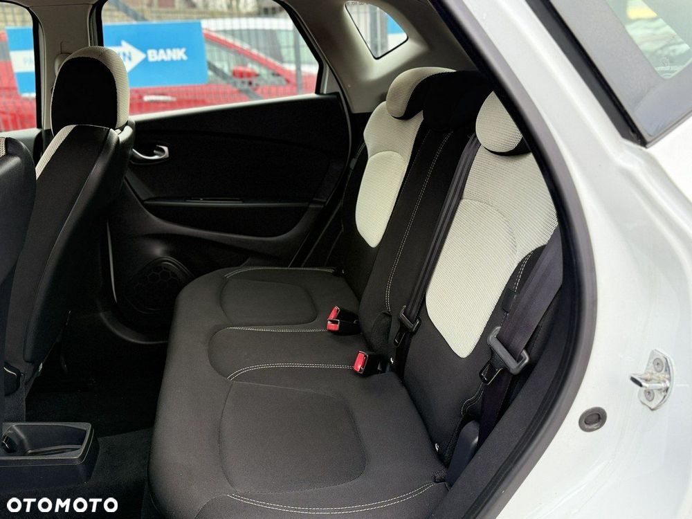Renault Captur - 15