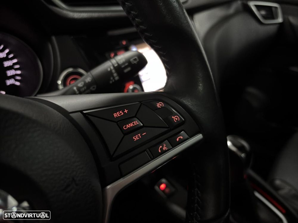 Nissan Qashqai 1.6 dCi Tekna Premium Pele S Alcantara Xtronic - 20