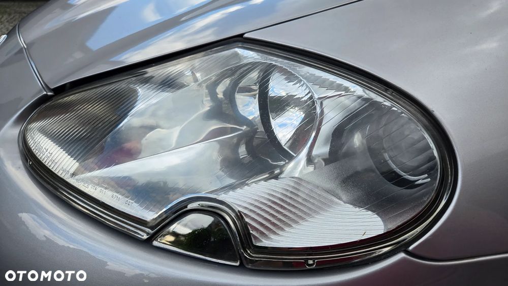 Jaguar XK8 - 13