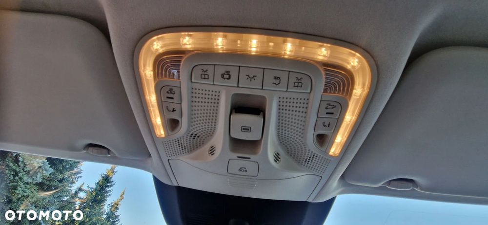 Mercedes-Benz Klasa V 250 (BlueTEC) d Avantgarde 7G-Tronic (d³ugi) - 29
