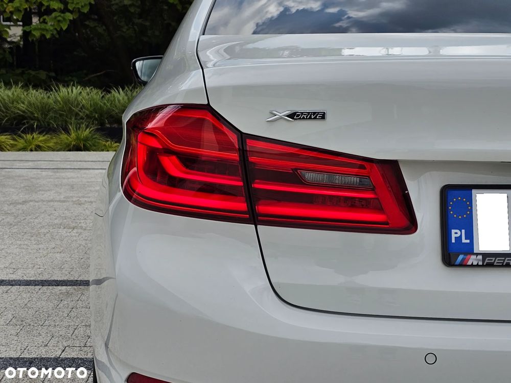 BMW Seria 5 530e iPerformance M Sport sport - 14