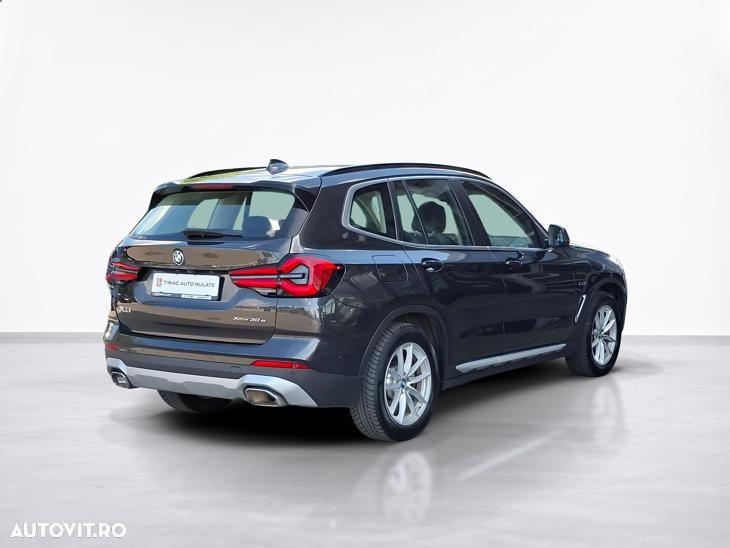 BMW X3 xDrive30e Aut. - 7