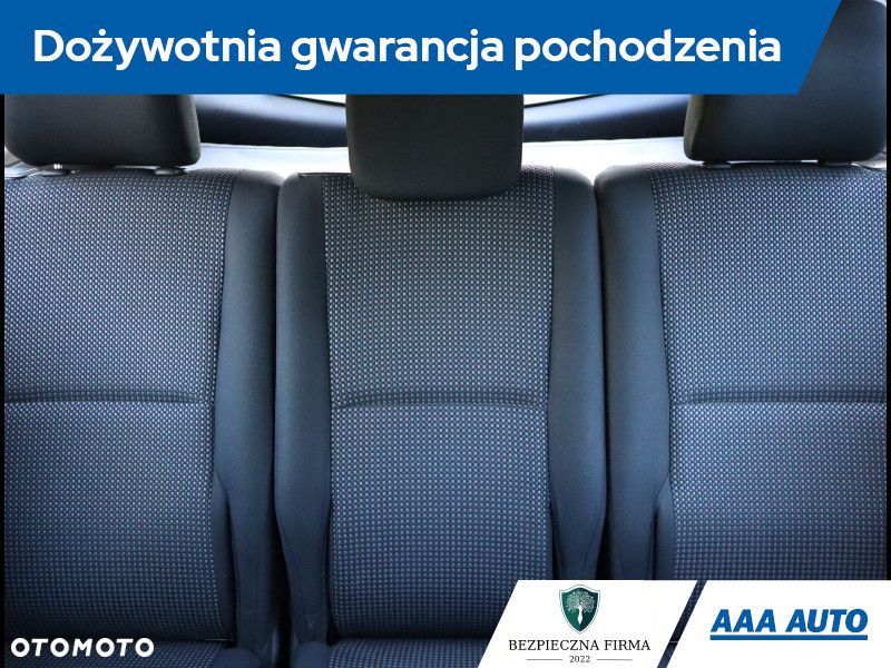 Toyota Corolla Verso - 11