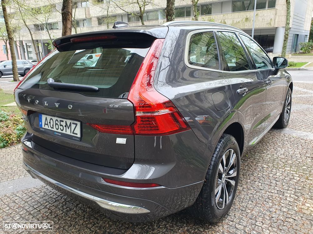 Volvo XC 60 2.0 T6 PHEV Inscription AWD - 4