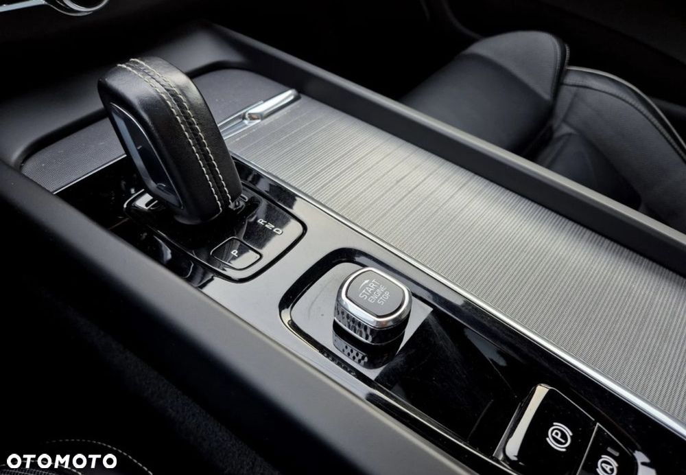 Volvo XC 60 - 18