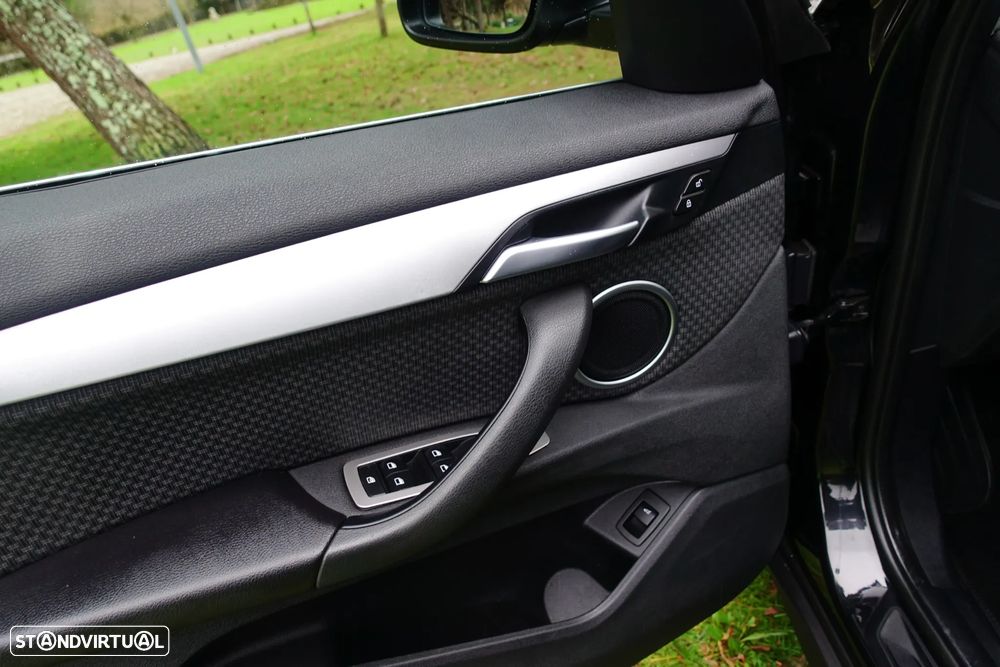 BMW X1 16 d sDrive Pack M - 39