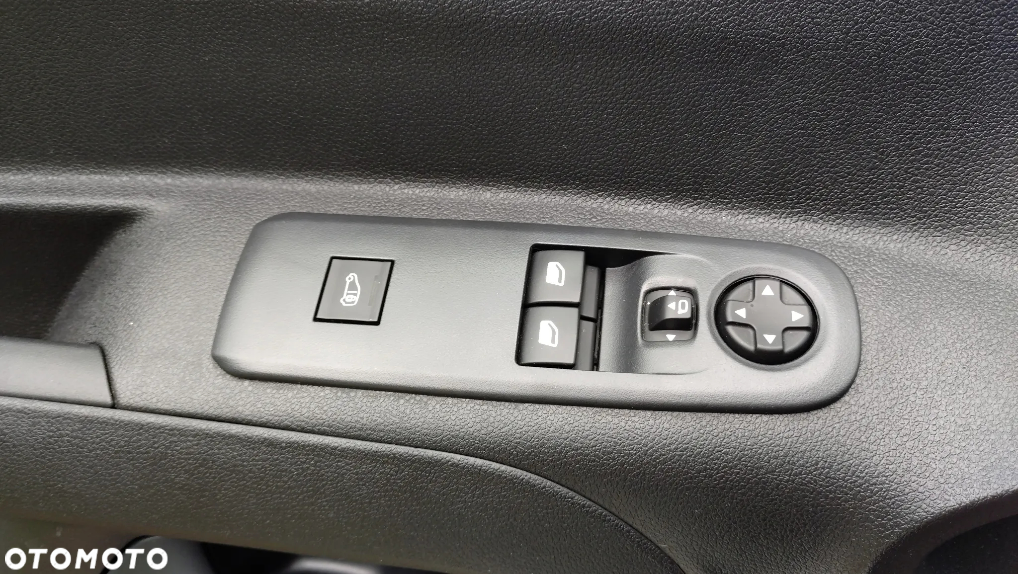 Toyota PROACE CITY - 21