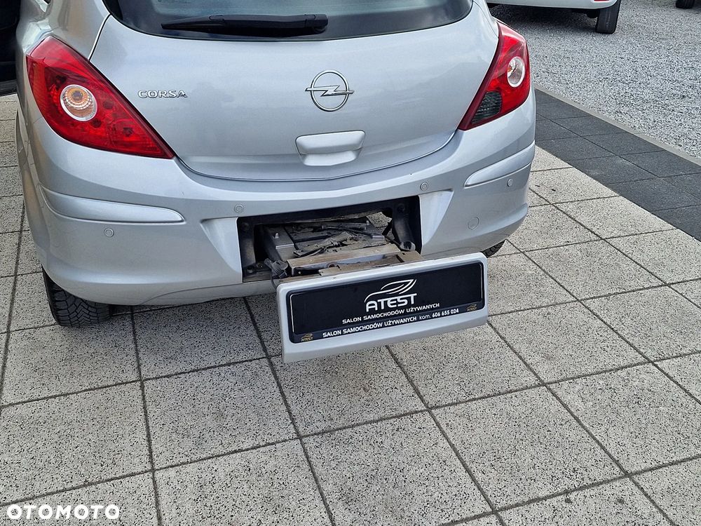 Opel Corsa 1.4 16V Edition - 8