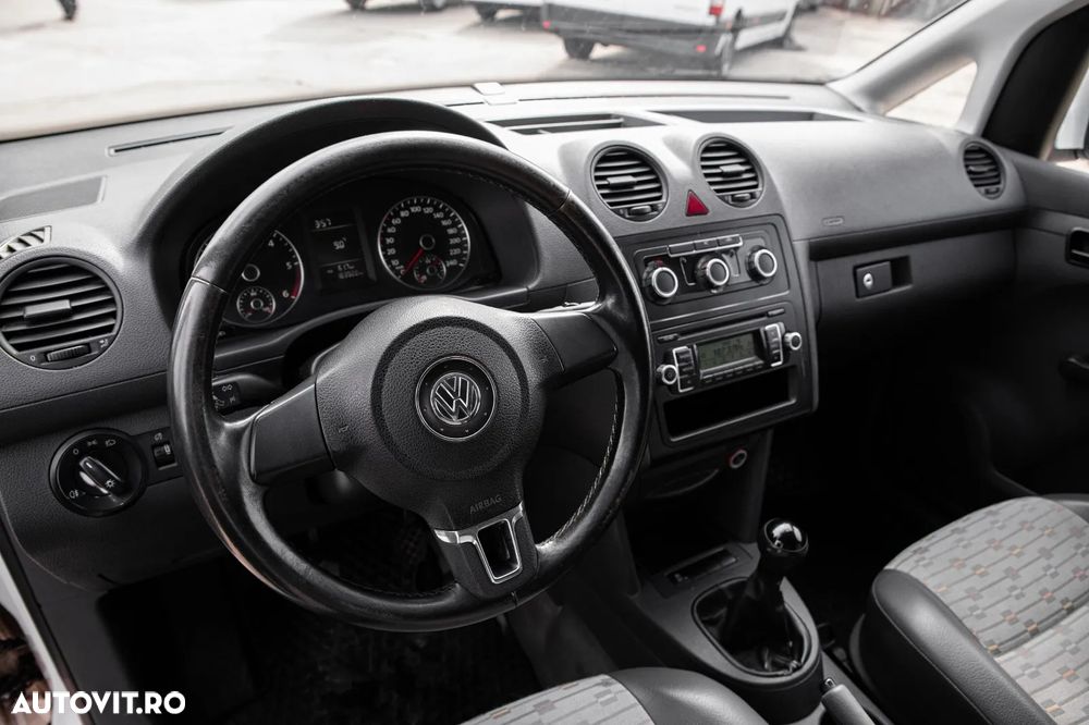 Volkswagen Caddy - 12