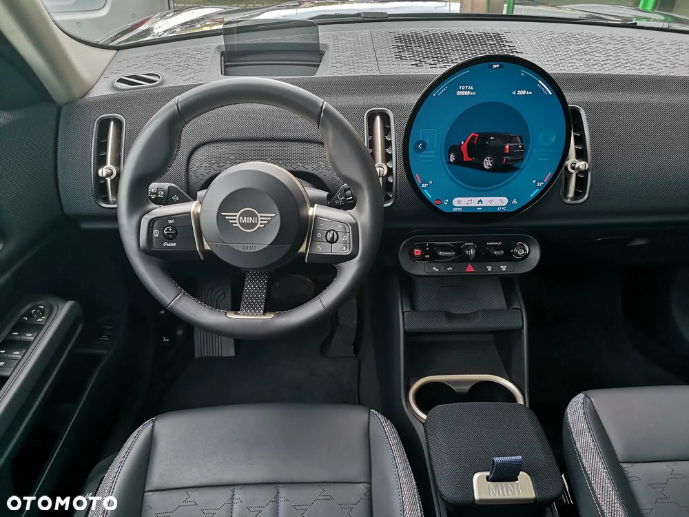 MINI Countryman SE ALL4 Favoured Trim - 13
