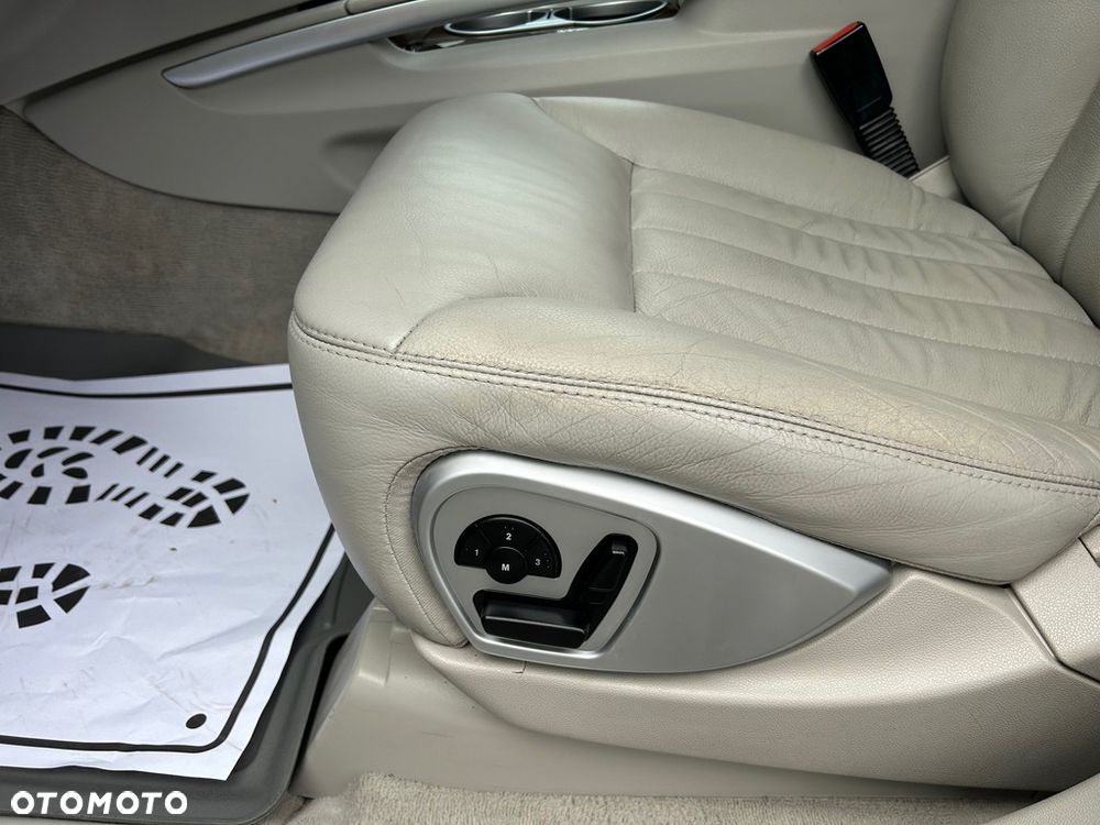 Mercedes-Benz ML 320 CDI 4Matic 7G-TRONIC Edition 10 - 35