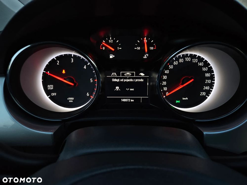 Opel Astra 1.5 D Start/Stop 2020 - 36
