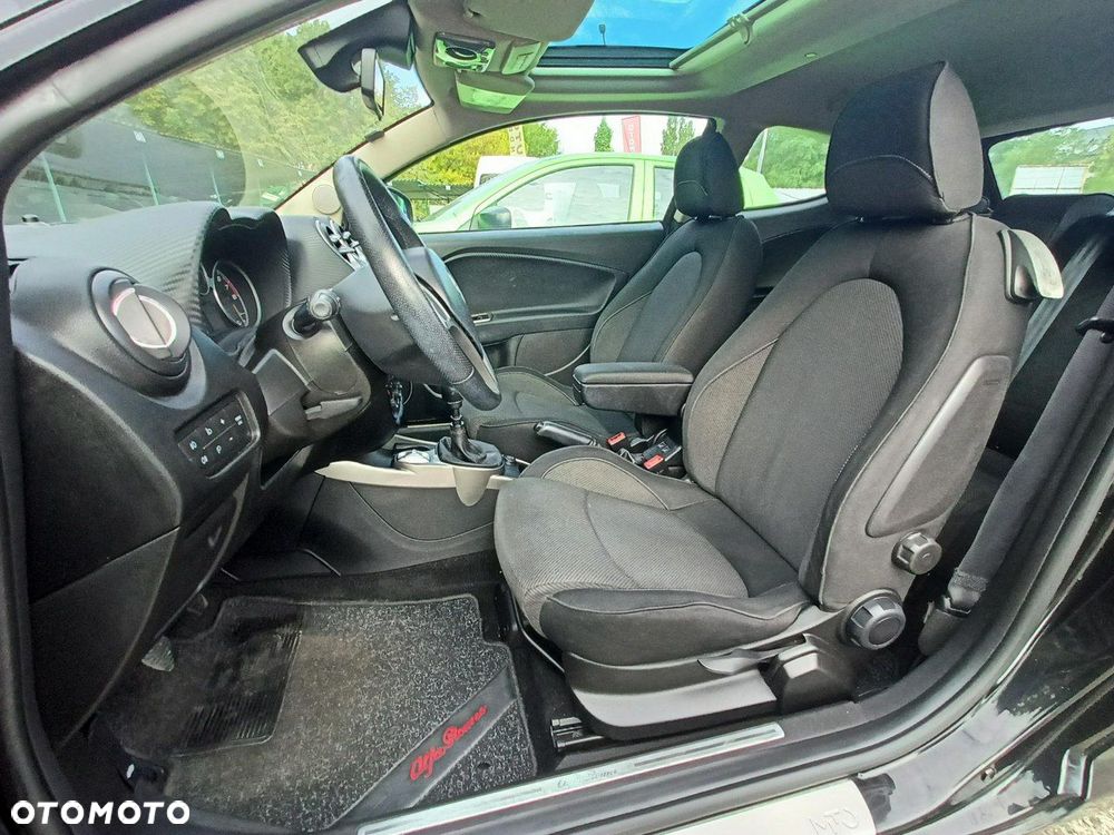 Alfa Romeo Mito 1.4 16V - 21