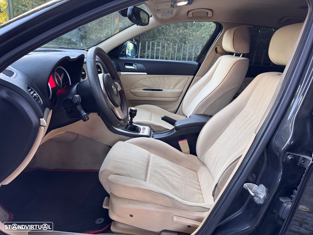Alfa Romeo 159 Sportwagon 1.9 JTDm 16V Sportiva - 18