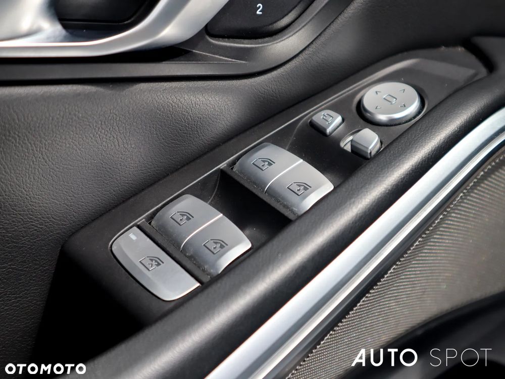 BMW M3 M Competition xDrive sport - 16