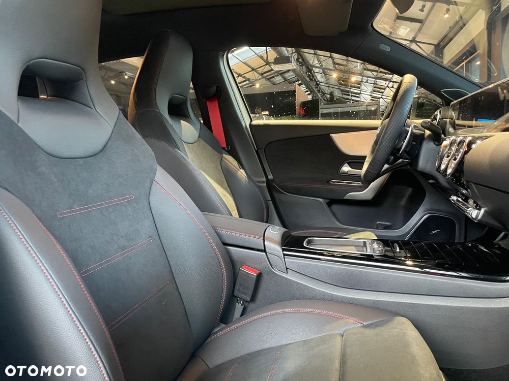 Mercedes-Benz Klasa A 45 S AMG 4-Matic 8G-DCT - 9