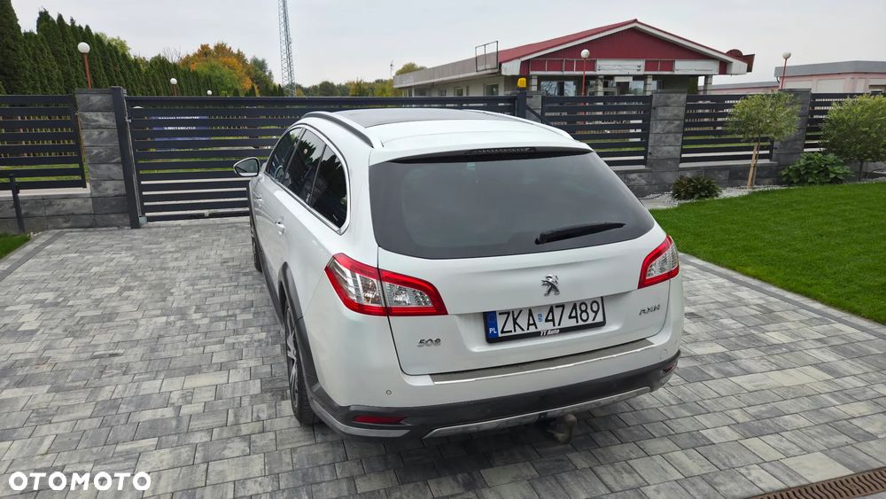 Peugeot 508 RXH Hybrid4 - 8