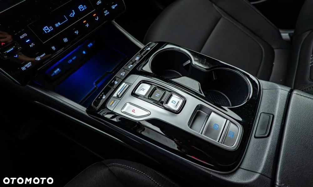 Hyundai Tucson 1.6 T-GDi HEV Modern 4WD - 16