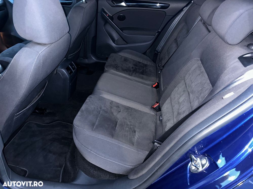 Volkswagen Golf 1.4 TSI Exclusive - 10