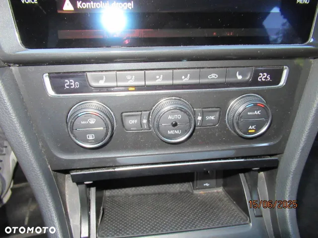 Volkswagen Golf VII 1.6 TDI BMT Comfortline - 21