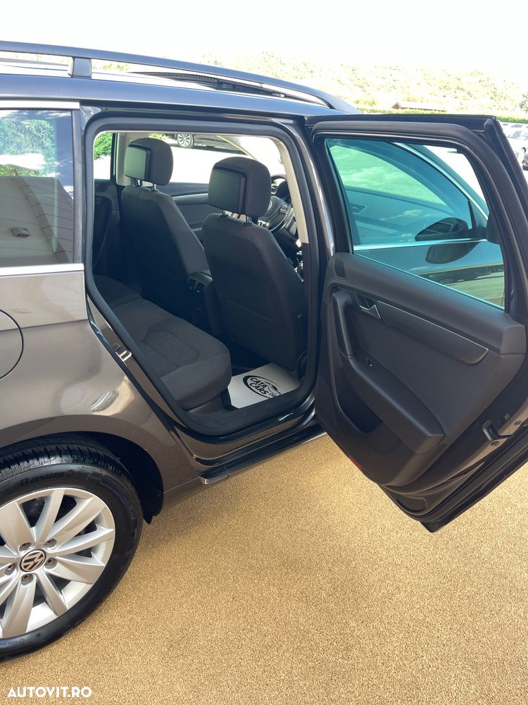 Volkswagen Passat 2.0 TDI BlueMotion Technology Comfortline - 24