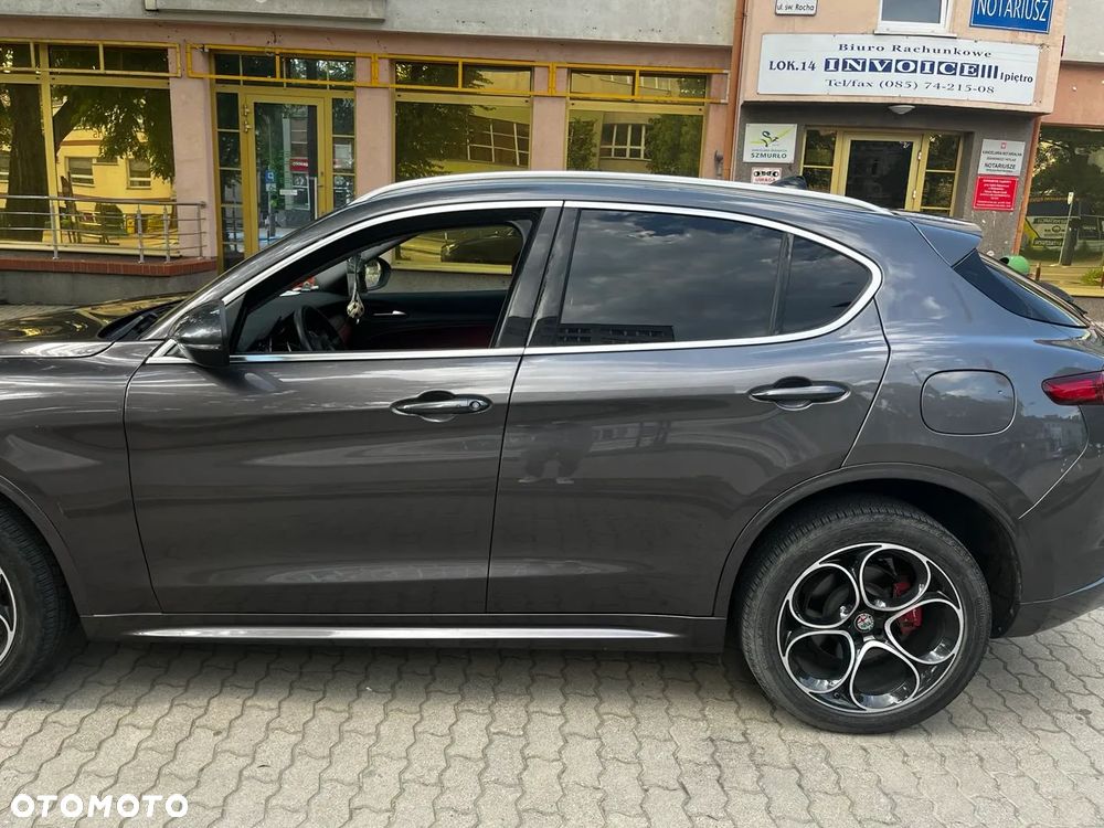 Alfa Romeo Stelvio 2.0 Turbo Super Q4 - 12