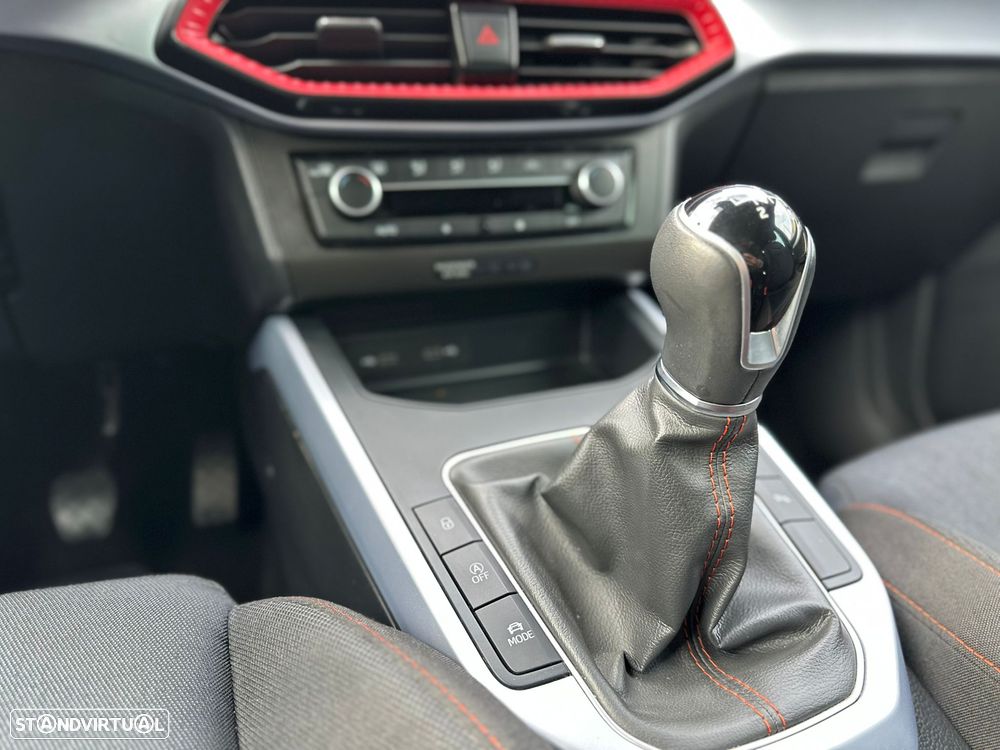 SEAT Arona 1.0 TSI FR - 28