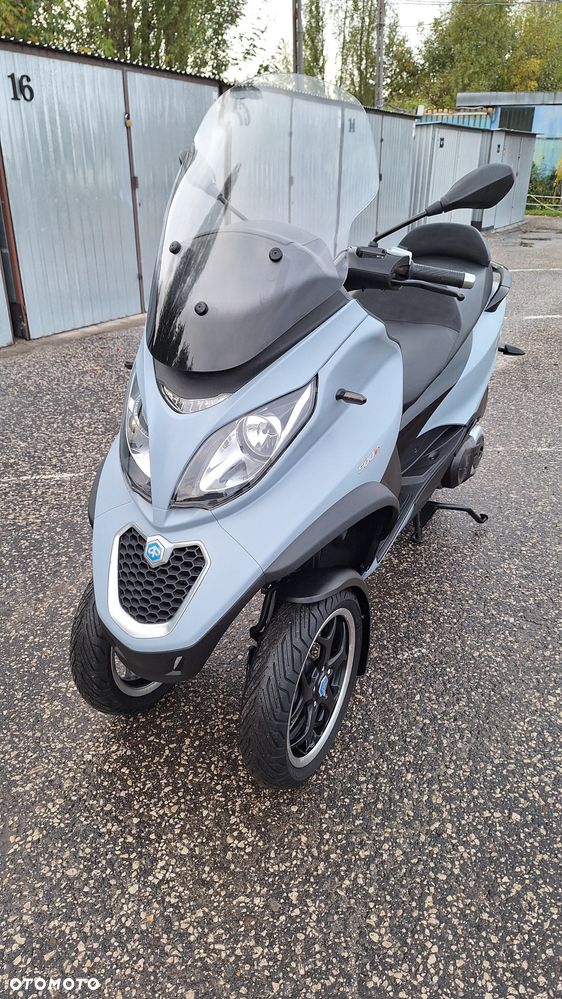 Piaggio MP-3 - 21