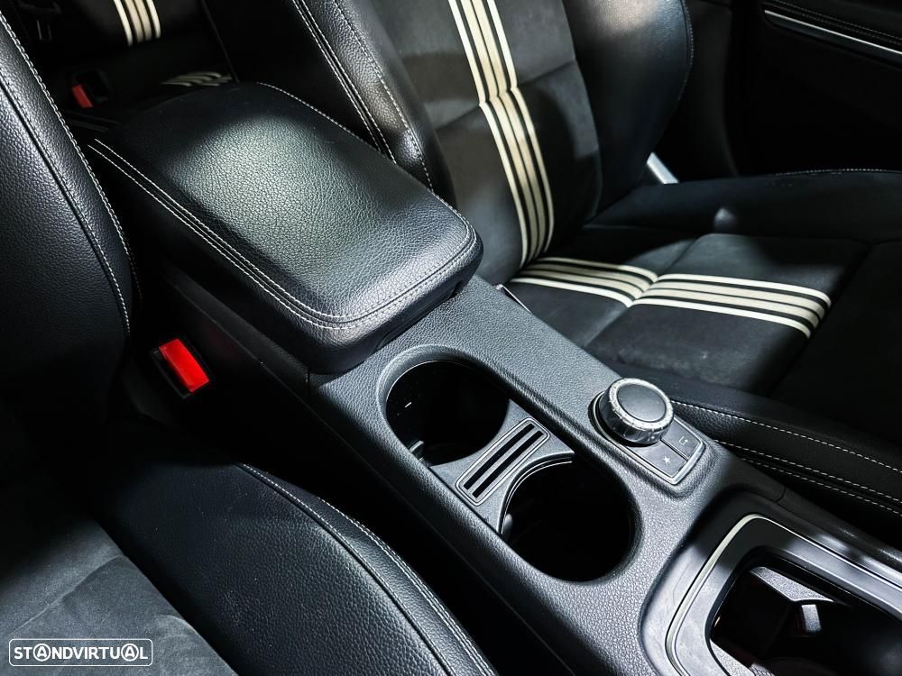 Mercedes-Benz A 180 - 34