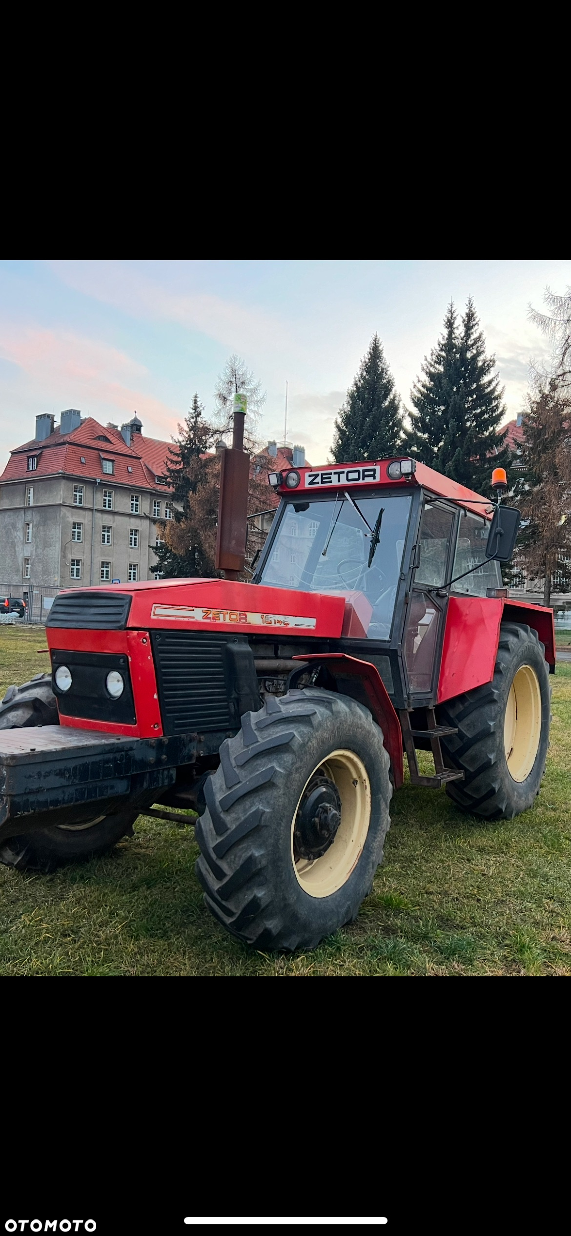 Ursus C360 - 11