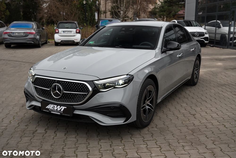 Mercedes-Benz Klasa E 300 de 4-Matic AMG - 2