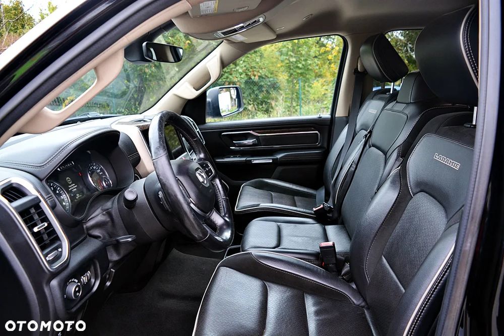 Dodge RAM 5.7 4x4 - 24