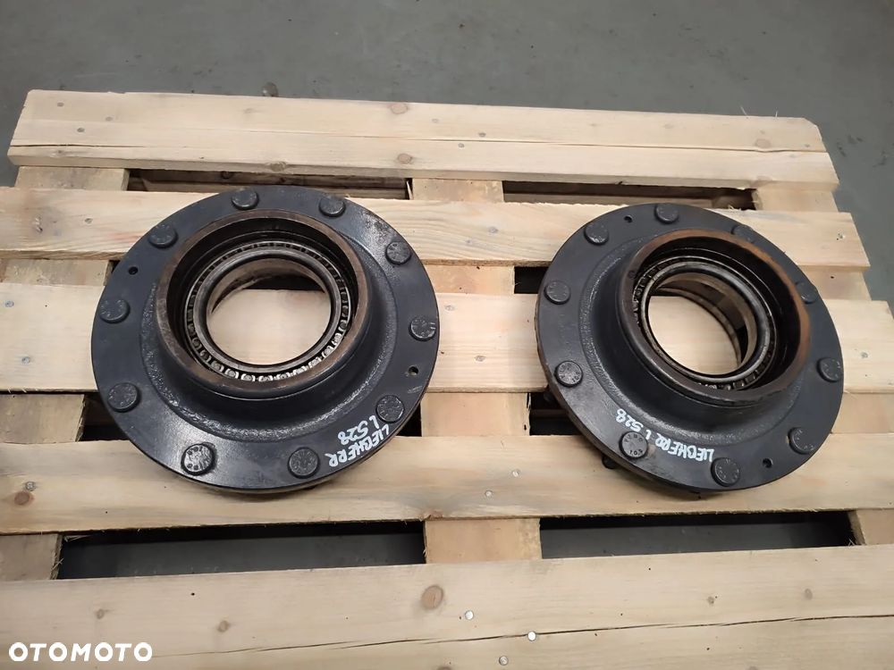Piasta 123,06,009,62,9  Liebherr L528 - 6