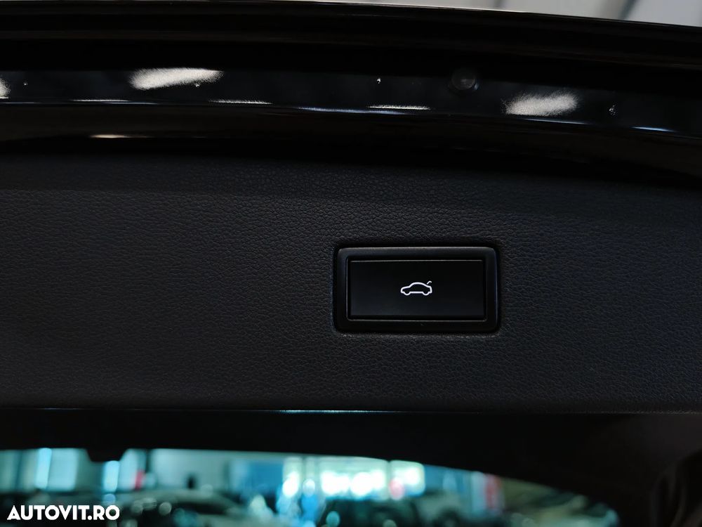 Volkswagen Tiguan 2.0 TDI SCR 4MOTION (BlueMotion Techn.) DSG Highline - 29