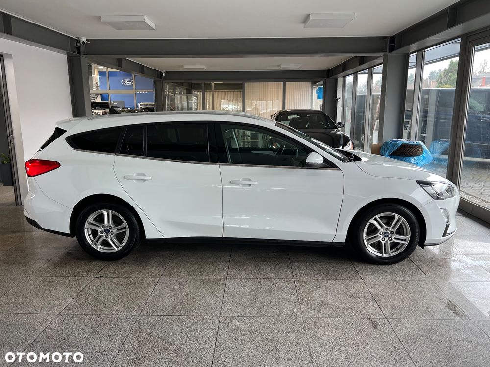 Ford Focus 1.0 EcoBoost Connected - 16