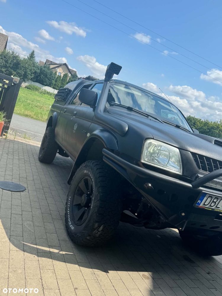 Mitsubishi L200 - 1
