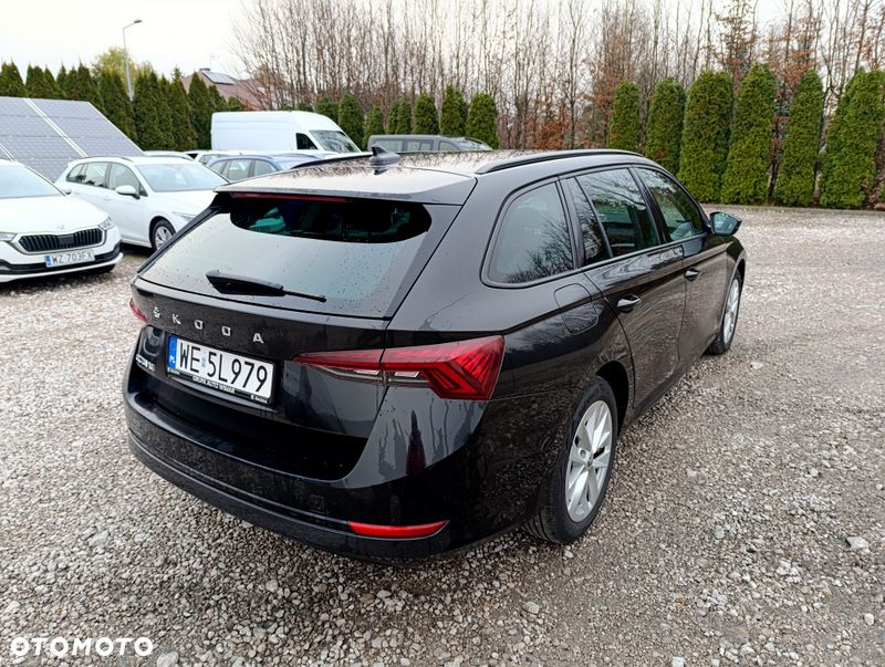 Skoda Octavia 2.0 TDI Ambition DSG - 8